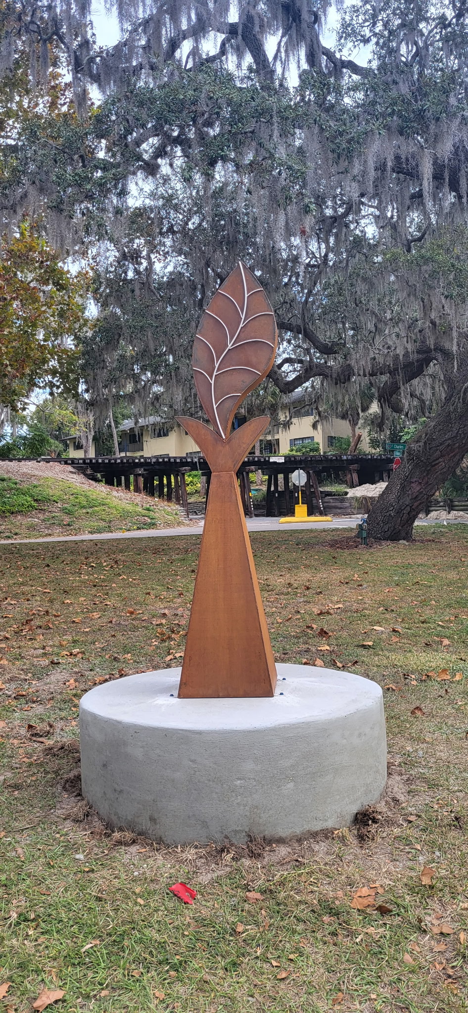 Leaf original metal sculpture